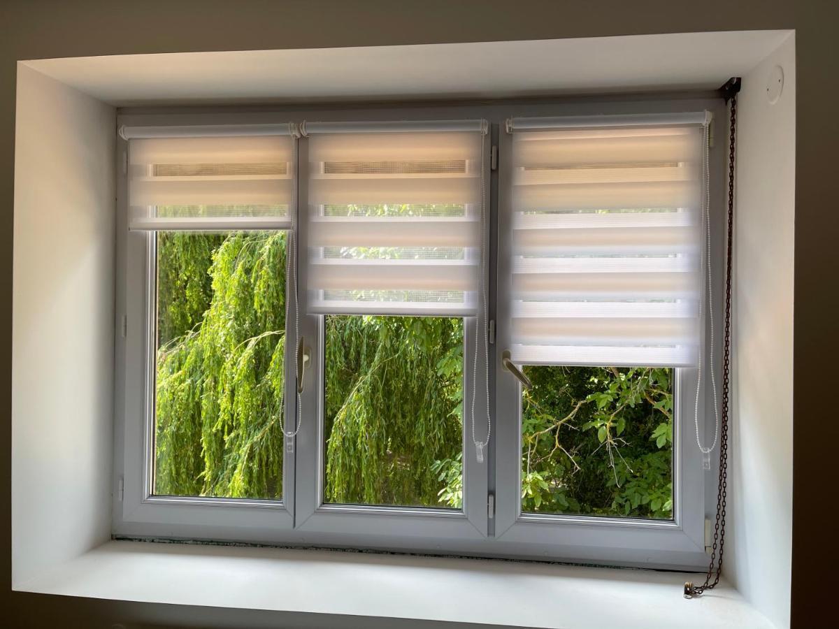 Appartement Dans Maison Avec Cour Et Parc